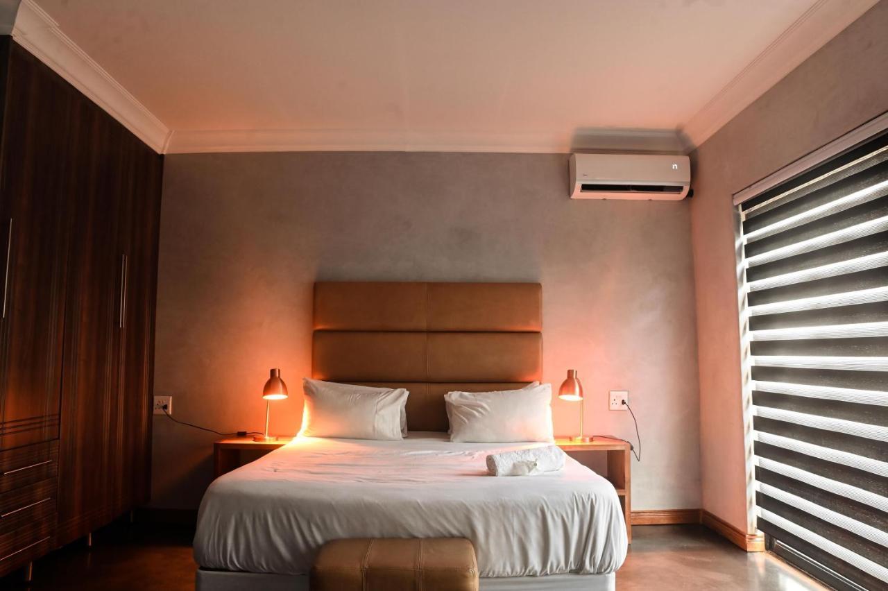 Anisa Guesthouse Тхохояндоу Экстерьер фото