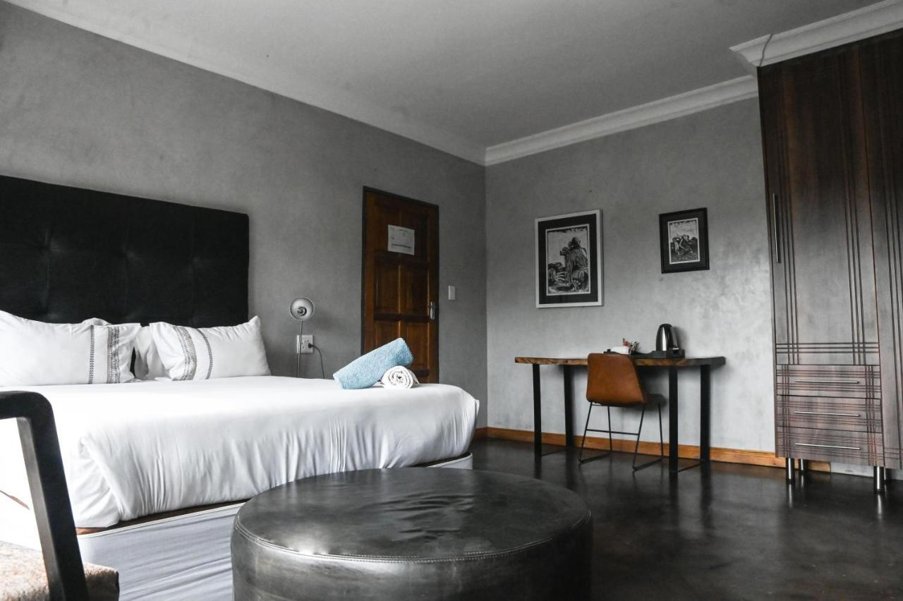 Anisa Guesthouse Тхохояндоу Номер фото