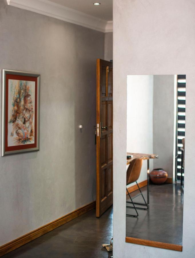 Anisa Guesthouse Тхохояндоу Экстерьер фото