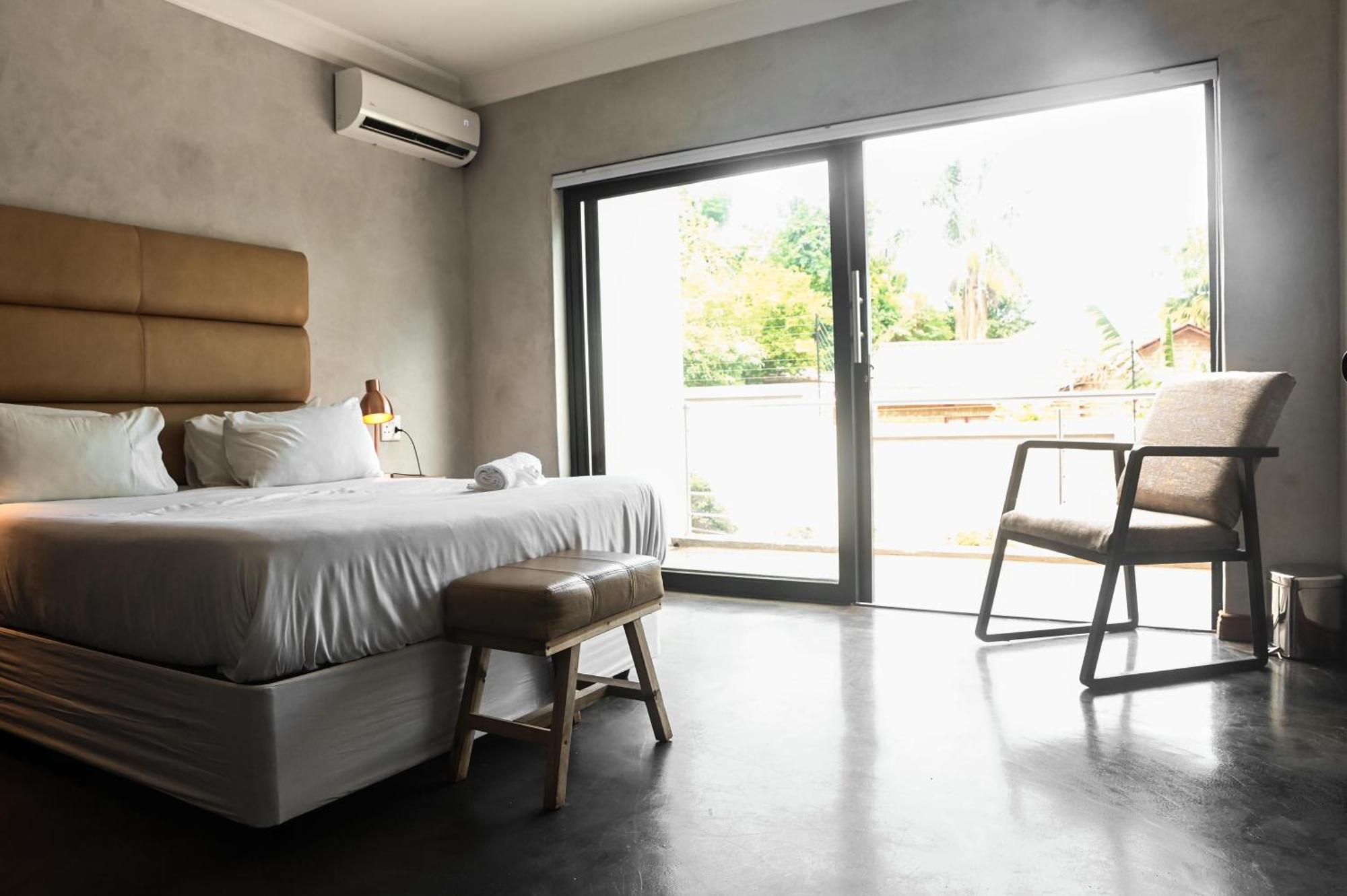 Anisa Guesthouse Тхохояндоу Номер фото