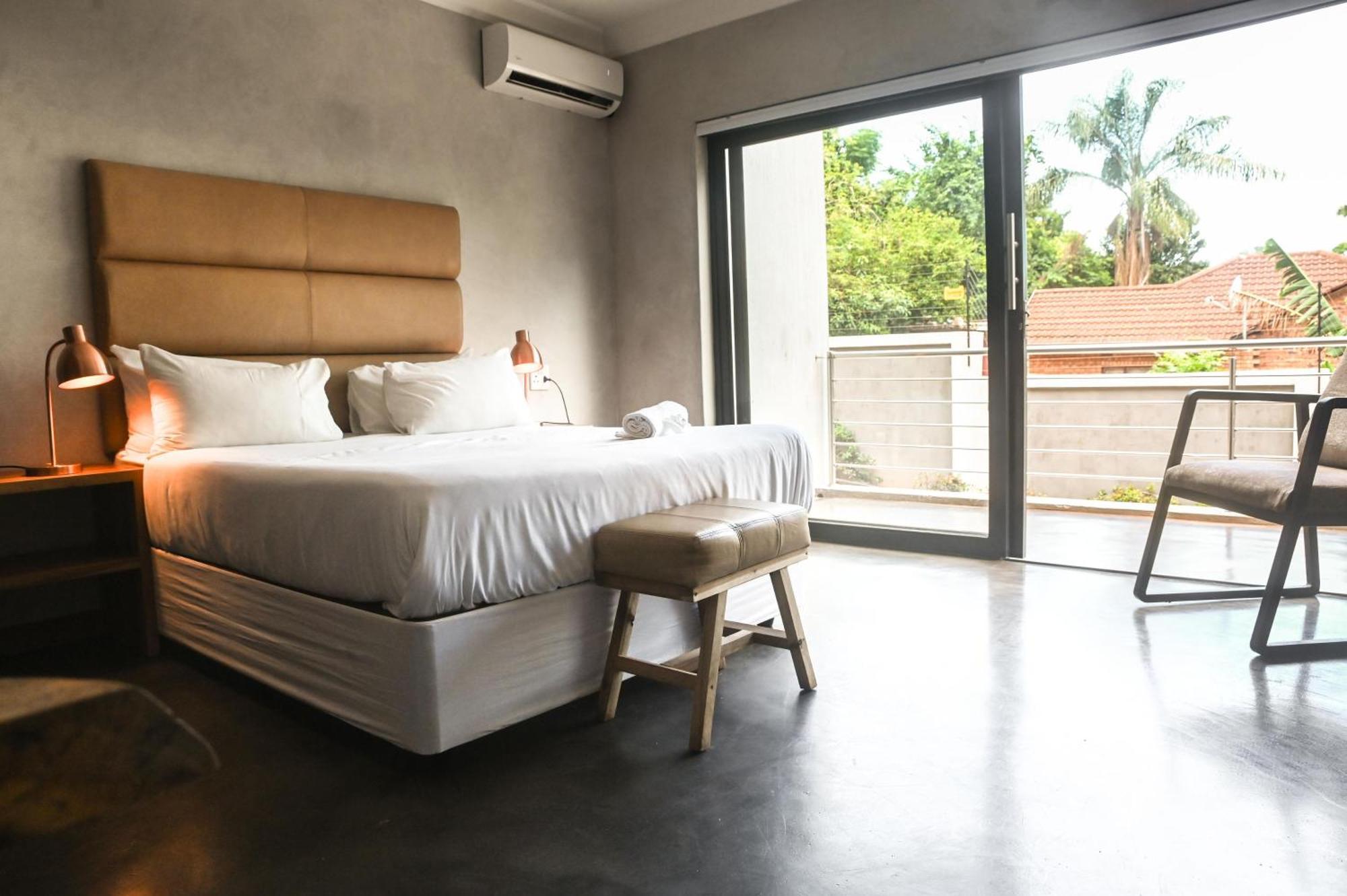 Anisa Guesthouse Тхохояндоу Номер фото